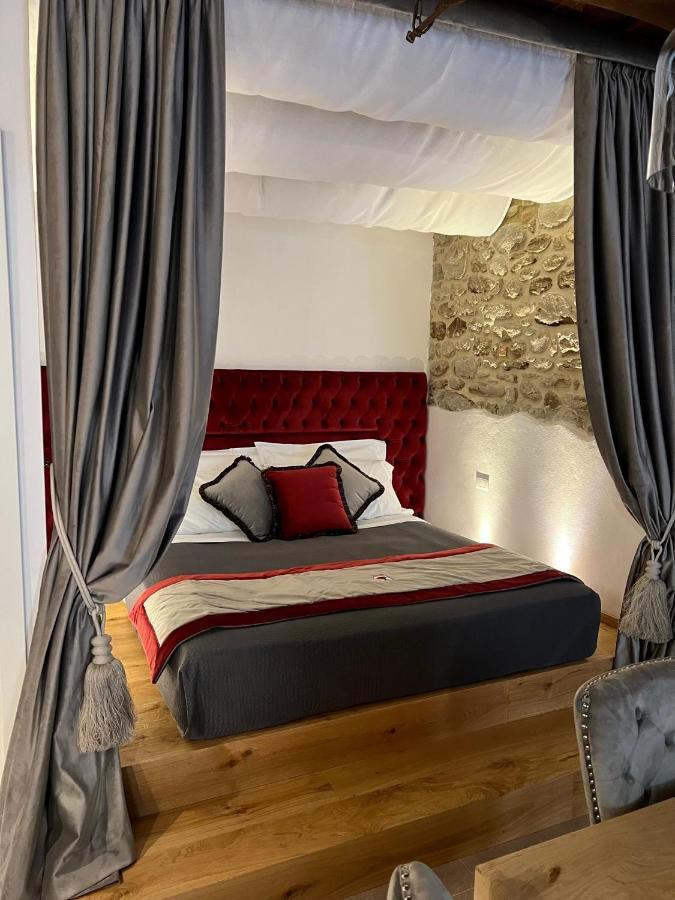 Nobilia Dimore - Suite & Spa Stia Exteriér fotografie
